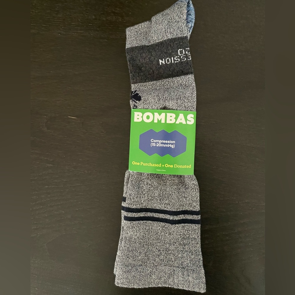 Brand new Bombas Over the Calf Compression sock Large Mens 9.5-13 Woman’s 11-13